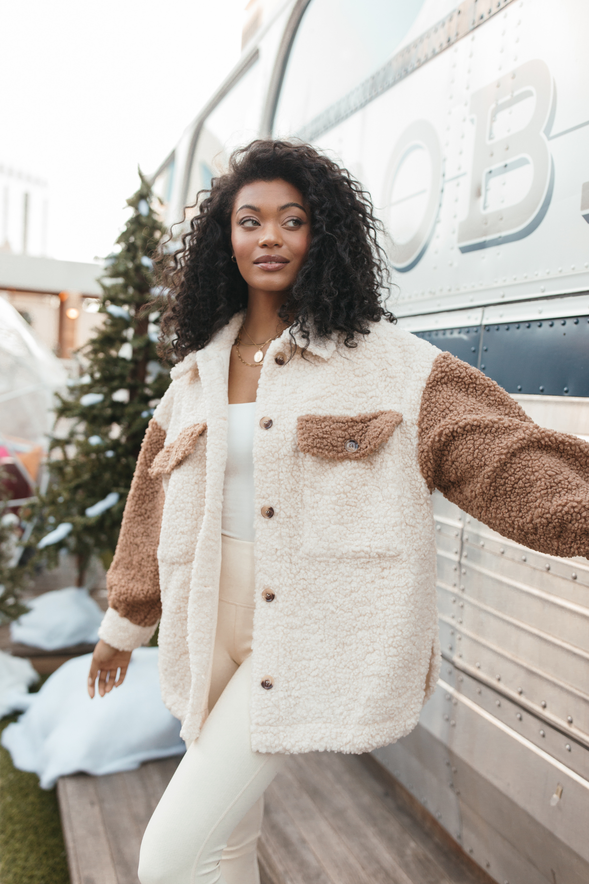 Sherpa jacket outfit clearance ideas