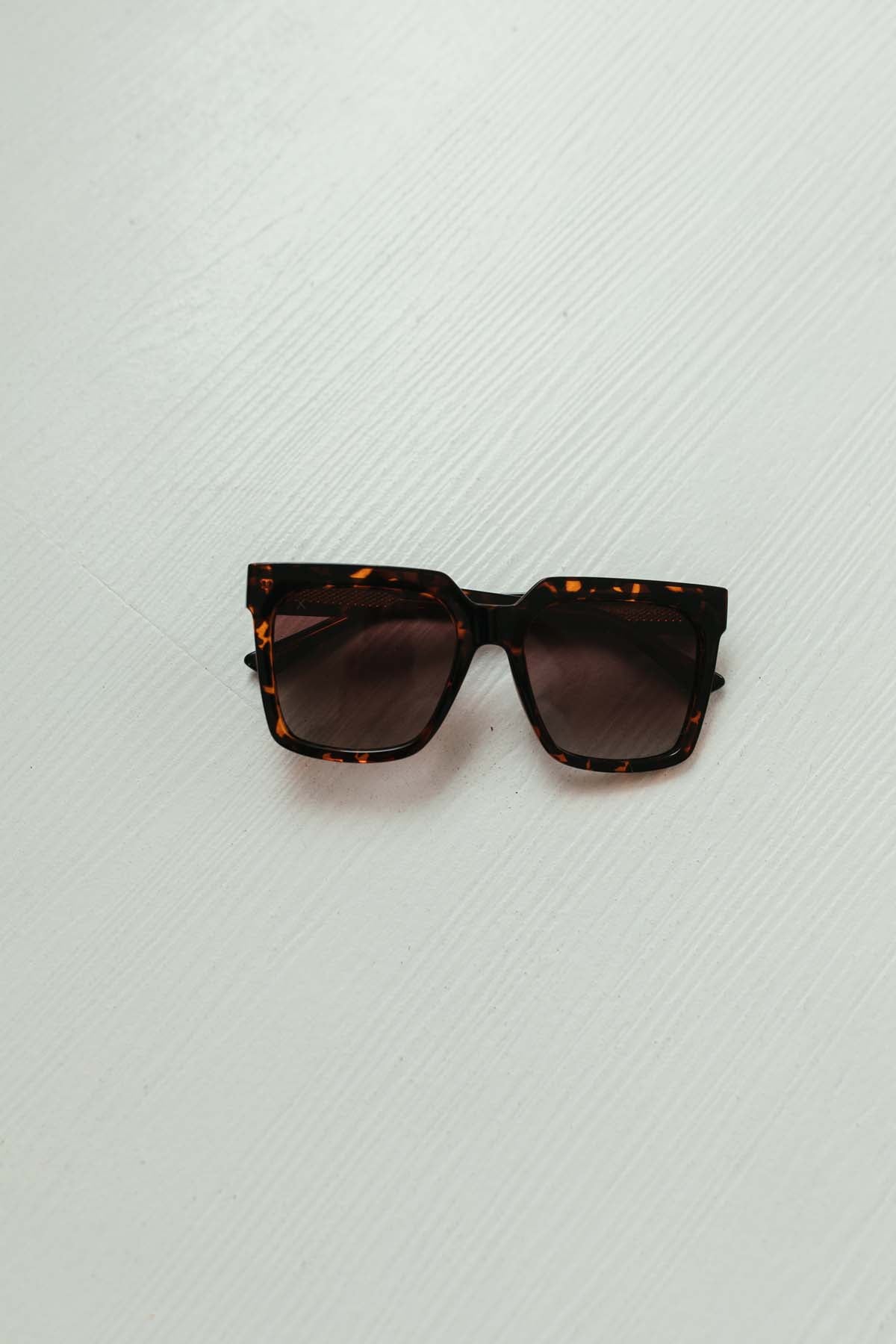 Angelina Sunnies, alternate, color, tortoise