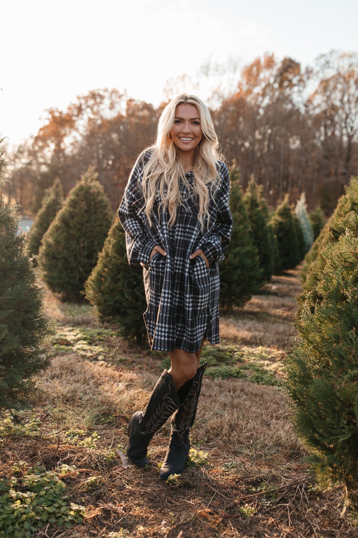 Camila Button Down Plaid Tunic, alternate, color, Black plaid