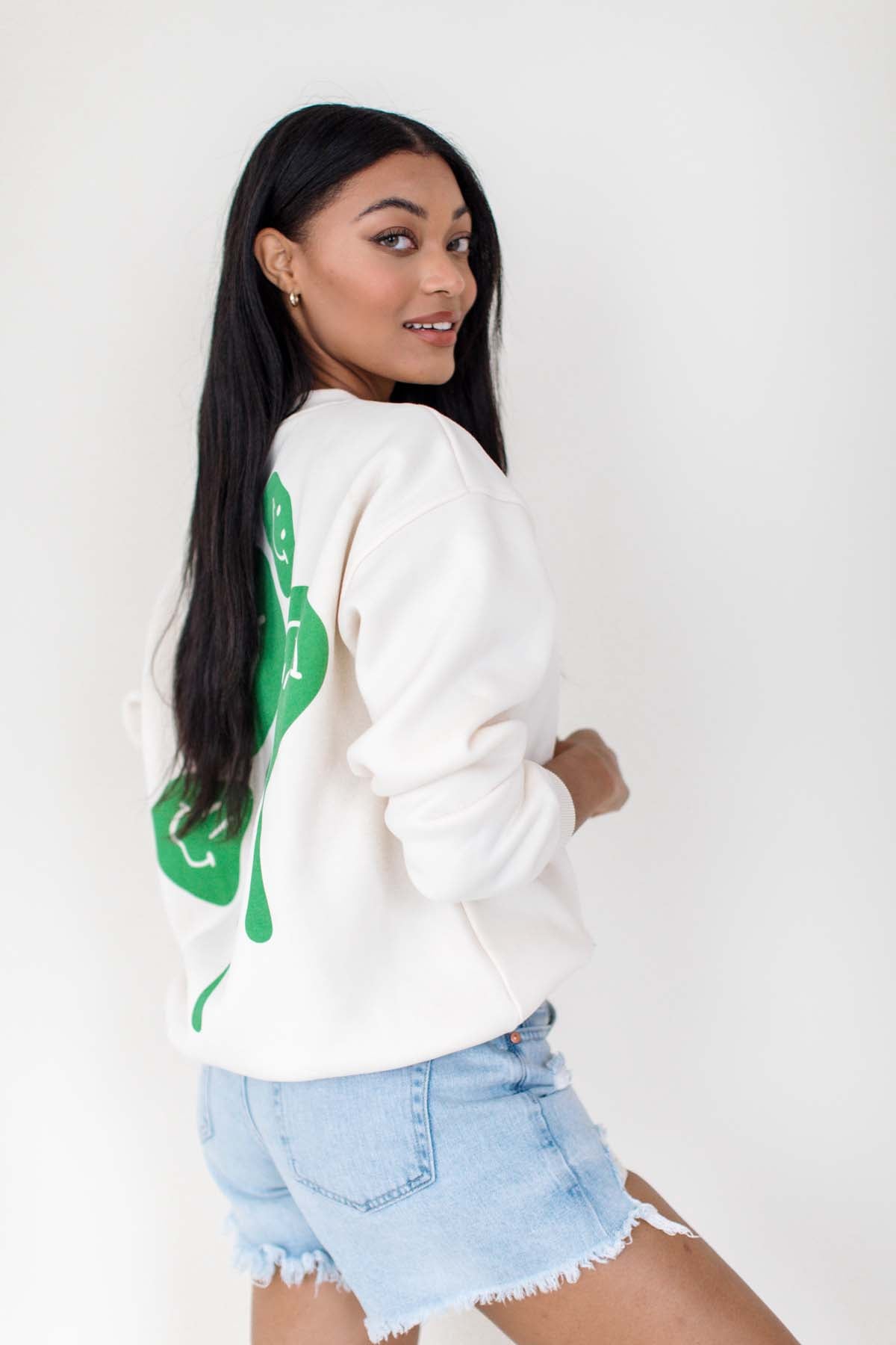 Kelly Green Smiley Sweatshirt, alternate, color, Ivory