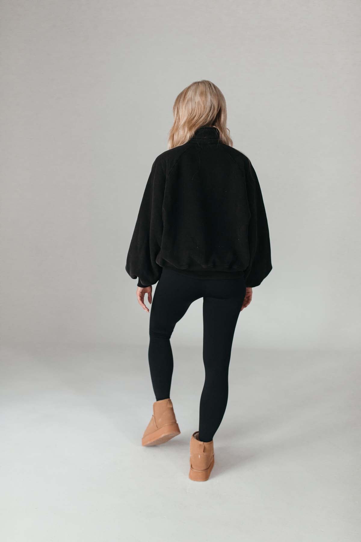 Charlie Black Pullover, Alternate, Color, Black