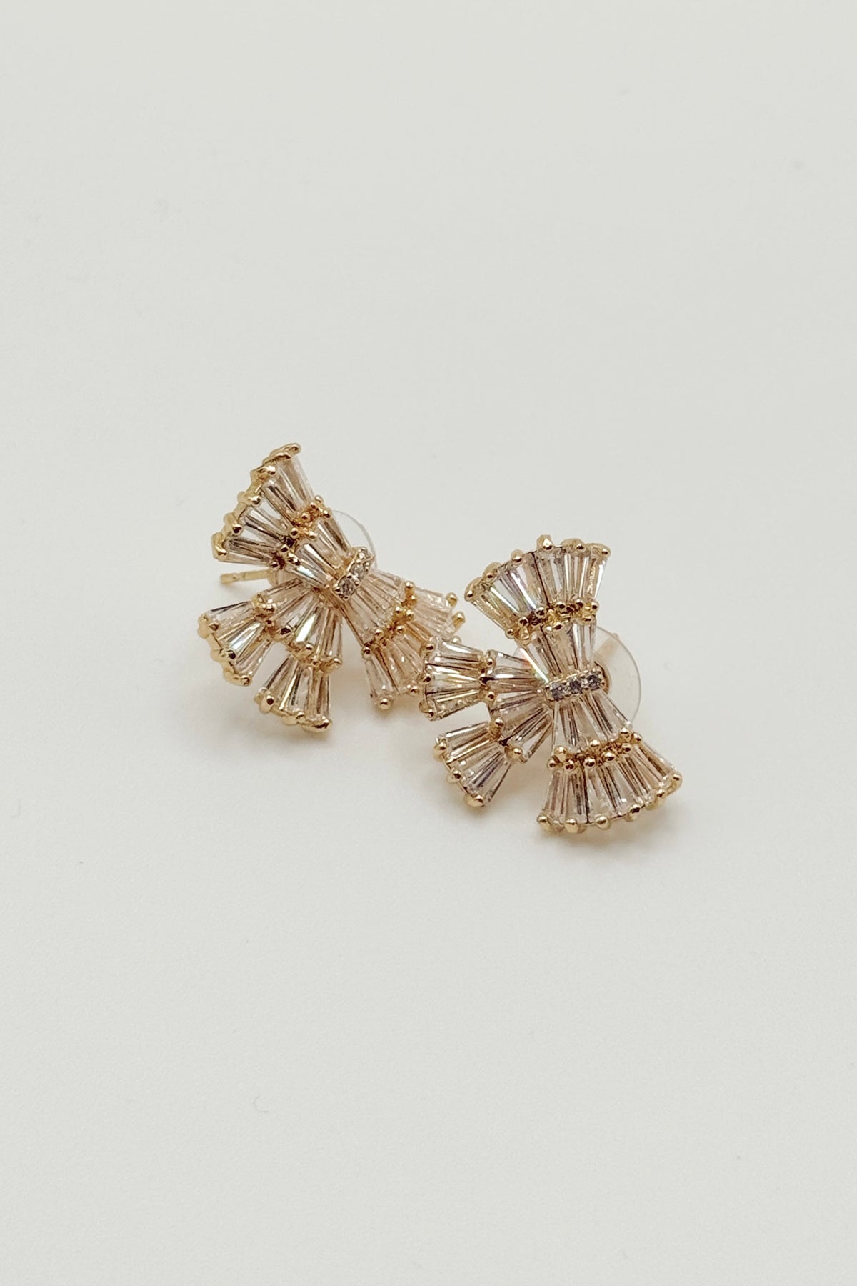 Bow Glitter Earrings, alternate, color, Gold