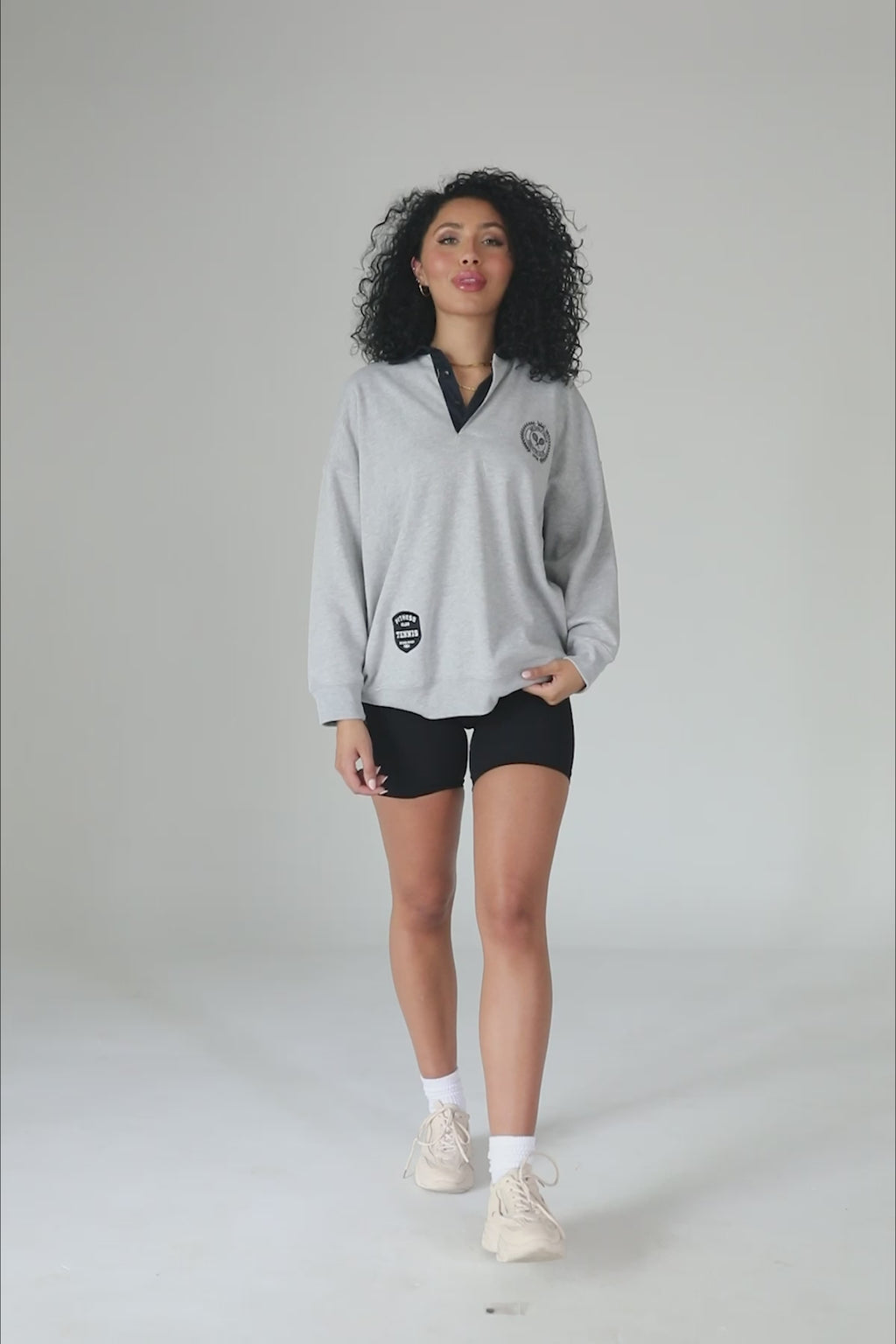 Tennis Pullover, product video thumbnail